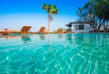 Warere beach hotel