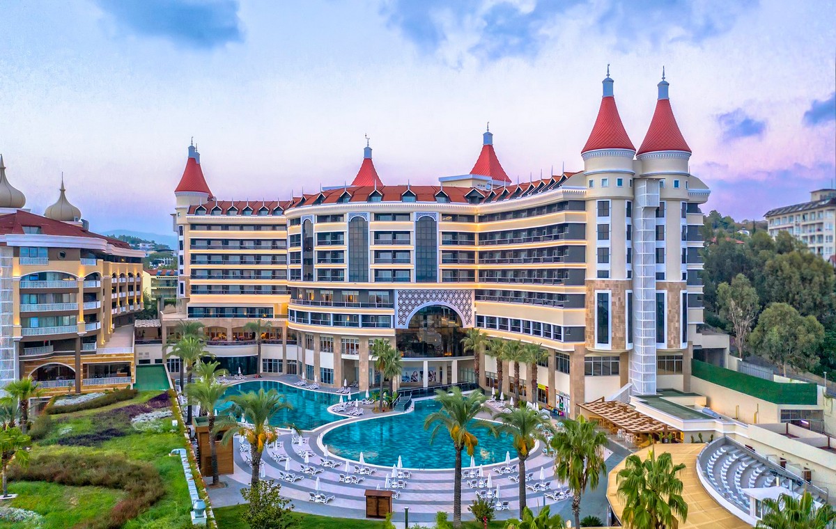 Hotel Kirman Leodikya Resort