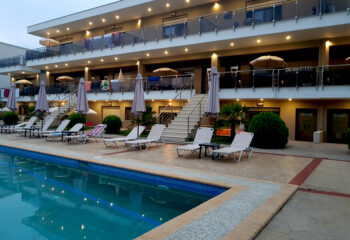 Vila Sarti Inn