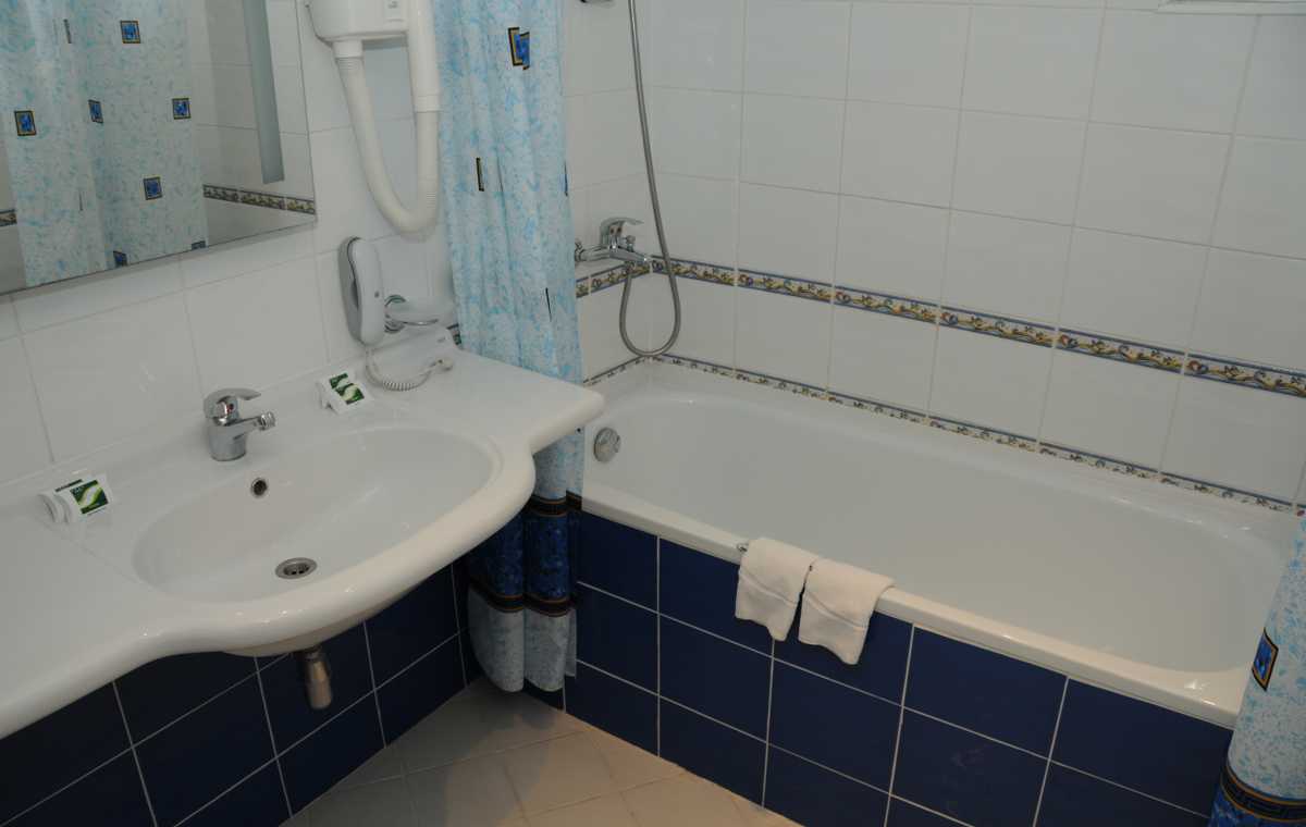 Toalet-Hotel-Arsena-MPM-Nesebar-Bugarska