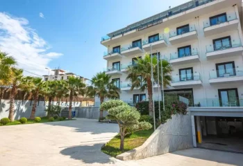 Bianco Hotel
