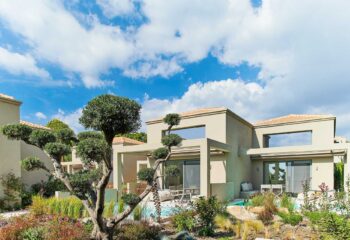 Cavo Delea Elegant Suites